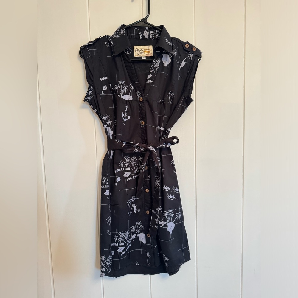 Roberta Oaks dress